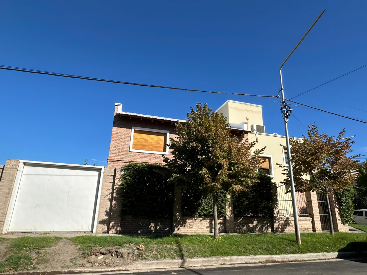 VENTA | CASA EN B° RINCON DE EMILIO | NEUQUEN