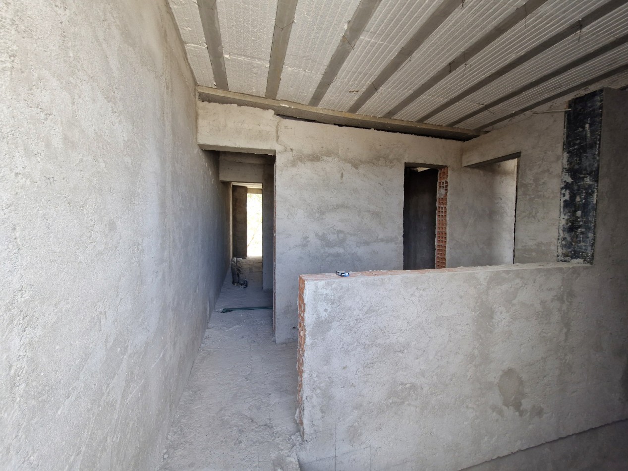 CASA DUPLEX 2 HAB EN B° CINCO SOLES - PLOTTIER