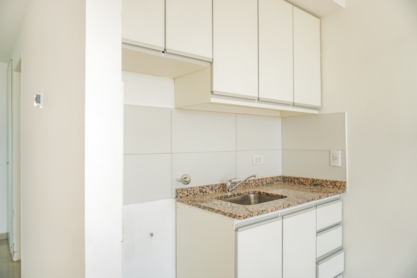 VENTA | DPTO 1 HAB C/COCHERA EN SANTAMARIA 236 | NEUQUEN