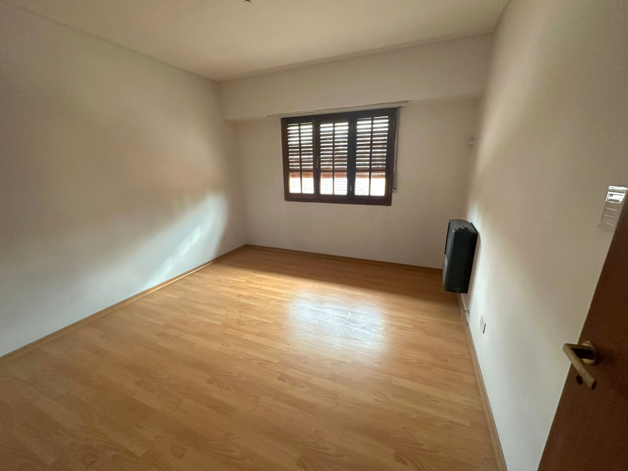 VENTA | CASA 4 HAB EN B° CAPELLAN | CIPOLLETTI