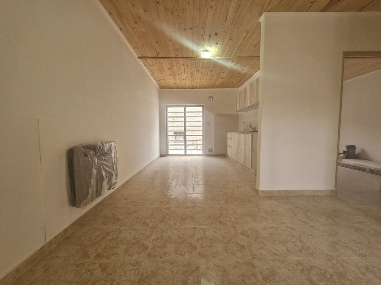 VENTA | CASA 2 HAB EN B° JUVENTUD Y DESARROLLO | CIPOLLETTI