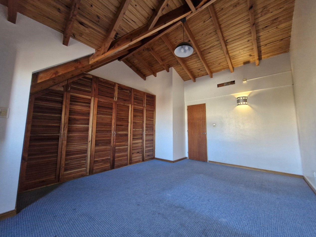 VENTA | DUPLEX  3 HAB EN B° SANTA GENOVEVA | NEUQUEN