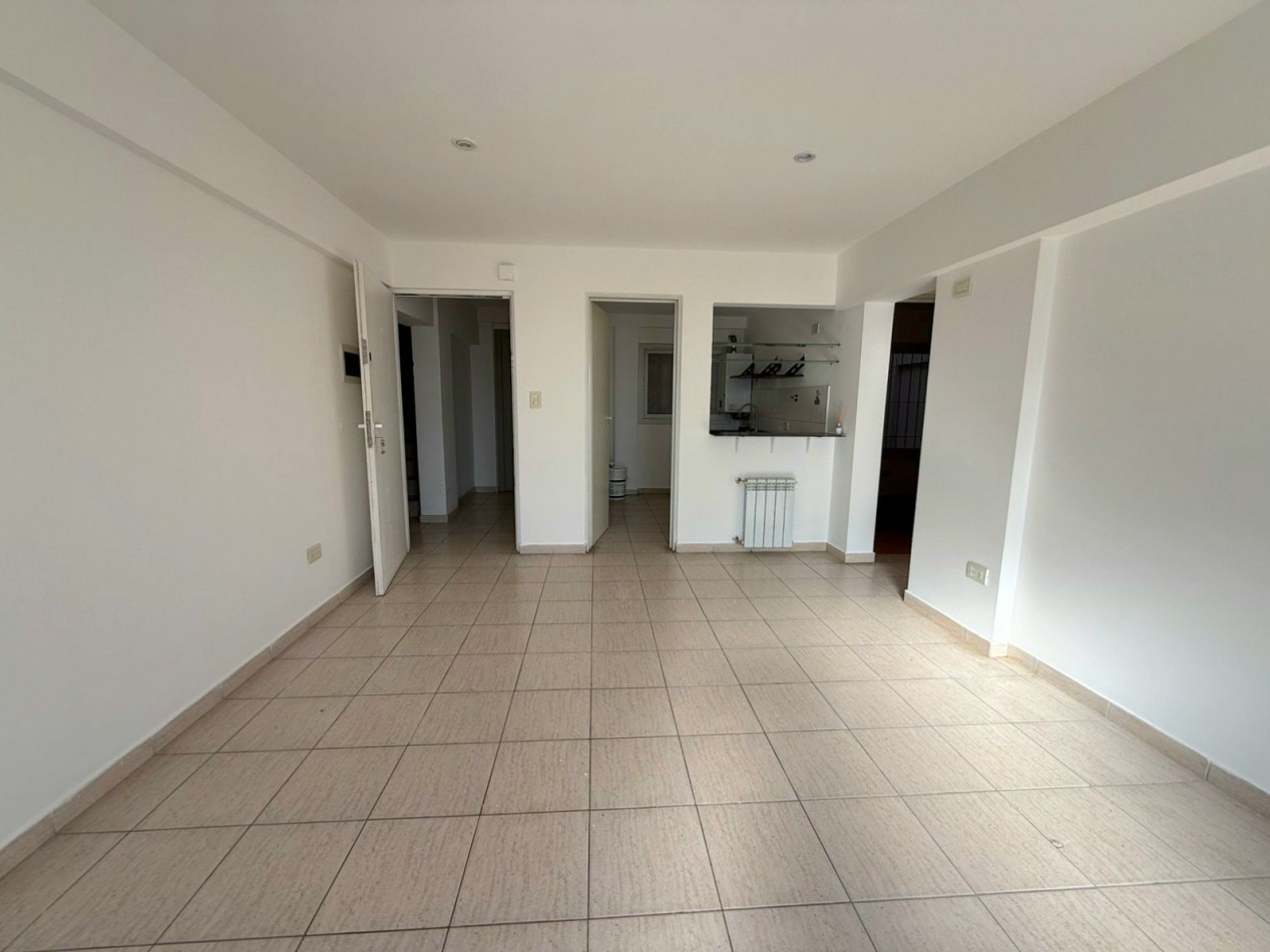 VENTA | DPTO 2 HAB C/COCHERA EN MENGELLE 825 | CIPOLLETTI