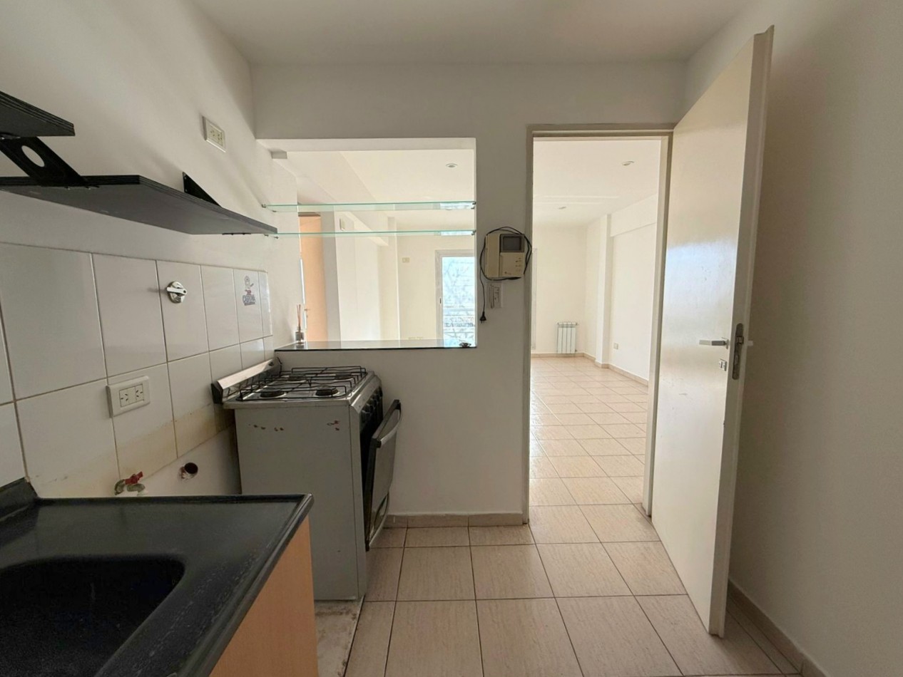 VENTA | DPTO 2 HAB C/COCHERA EN MENGELLE 825 | CIPOLLETTI