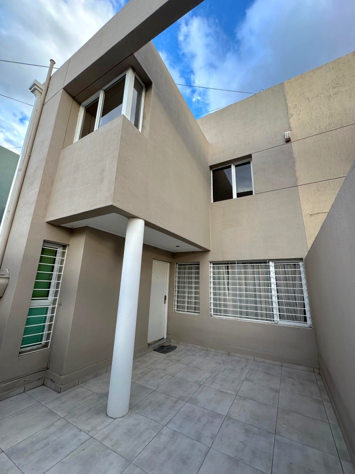 VENTA | CASA DUPLEX 3 HAB EN B° HUILICHES | NEUQUEN