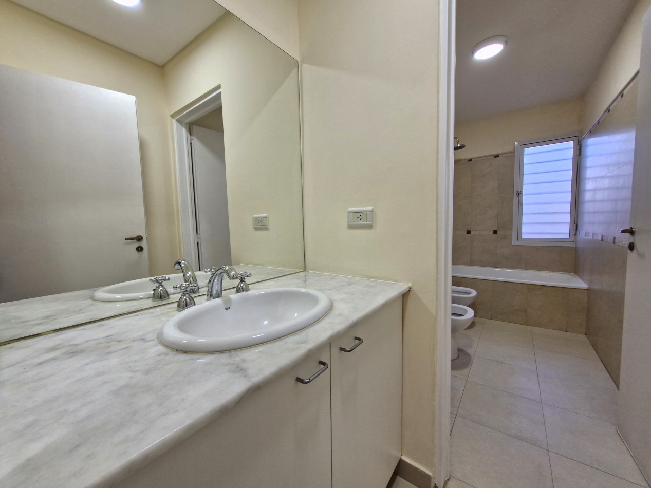 VENTA | CASA DUPLEX 3 HAB EN B° HUILICHES | NEUQUEN