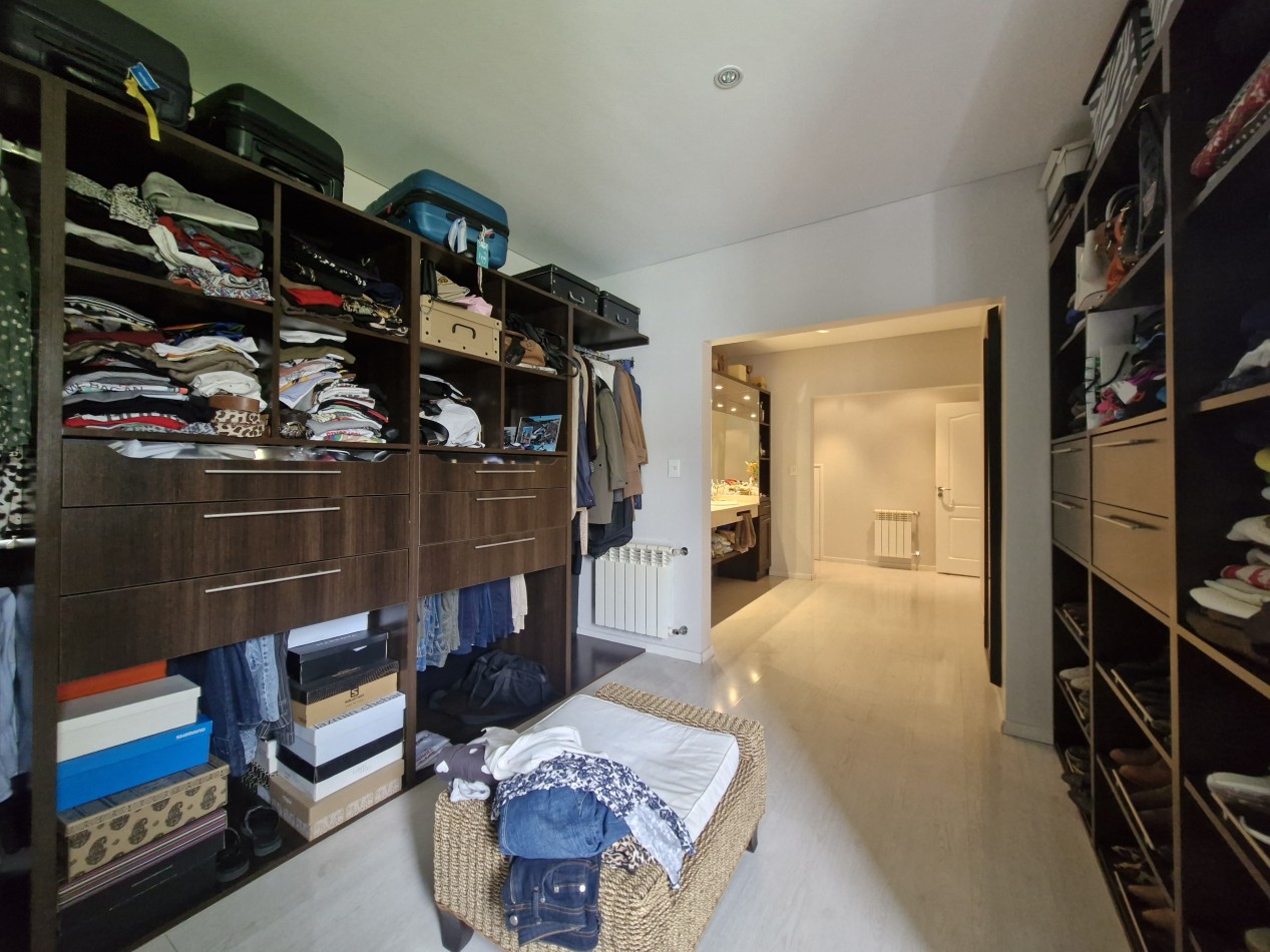 VENTA | CASA 3 HAB EN B° MANZANAR | CIPOLLETTI