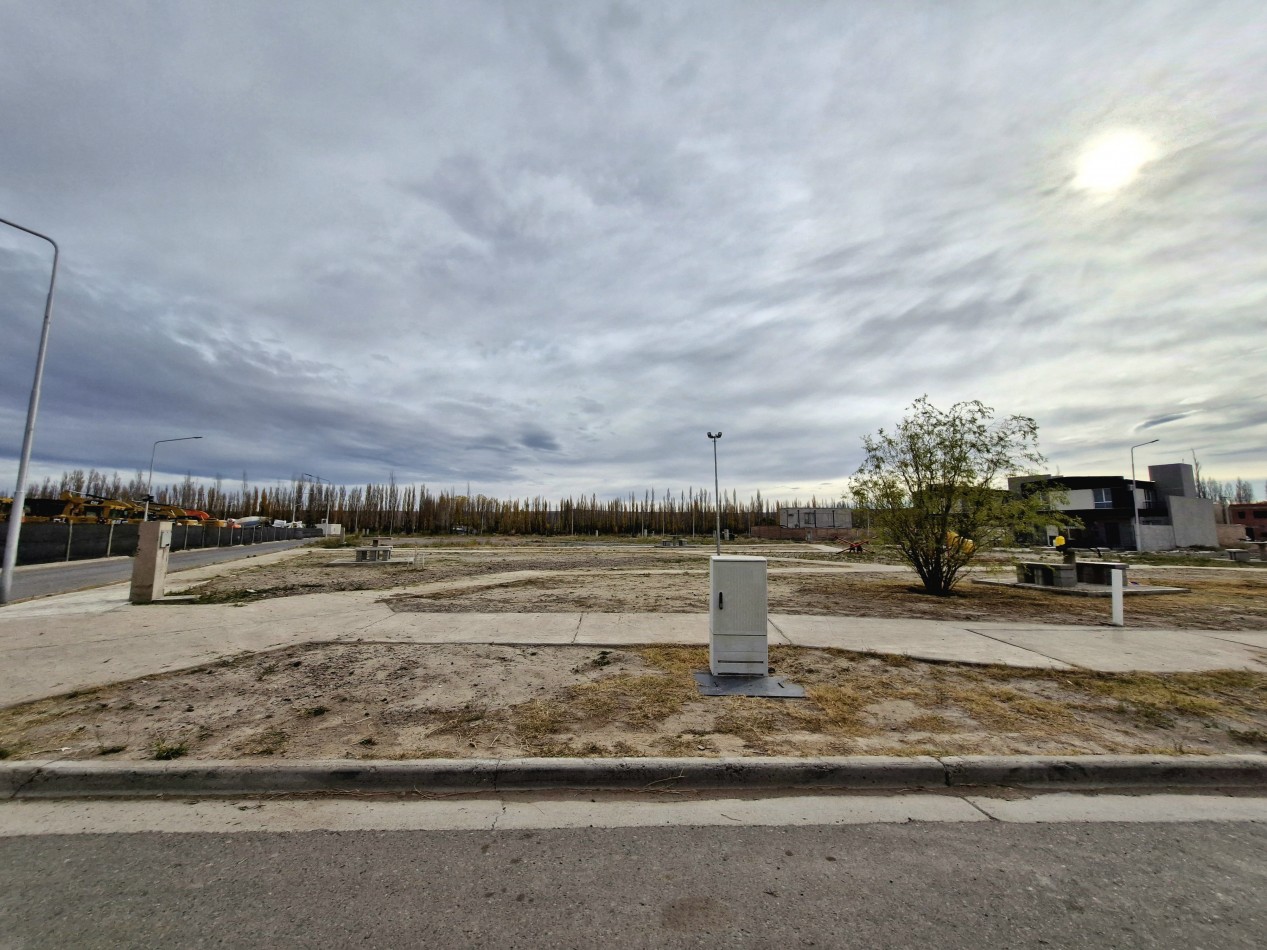 VENTA | TERRENOS EN LOTEO CONFLUENCIA | PLOTTIER