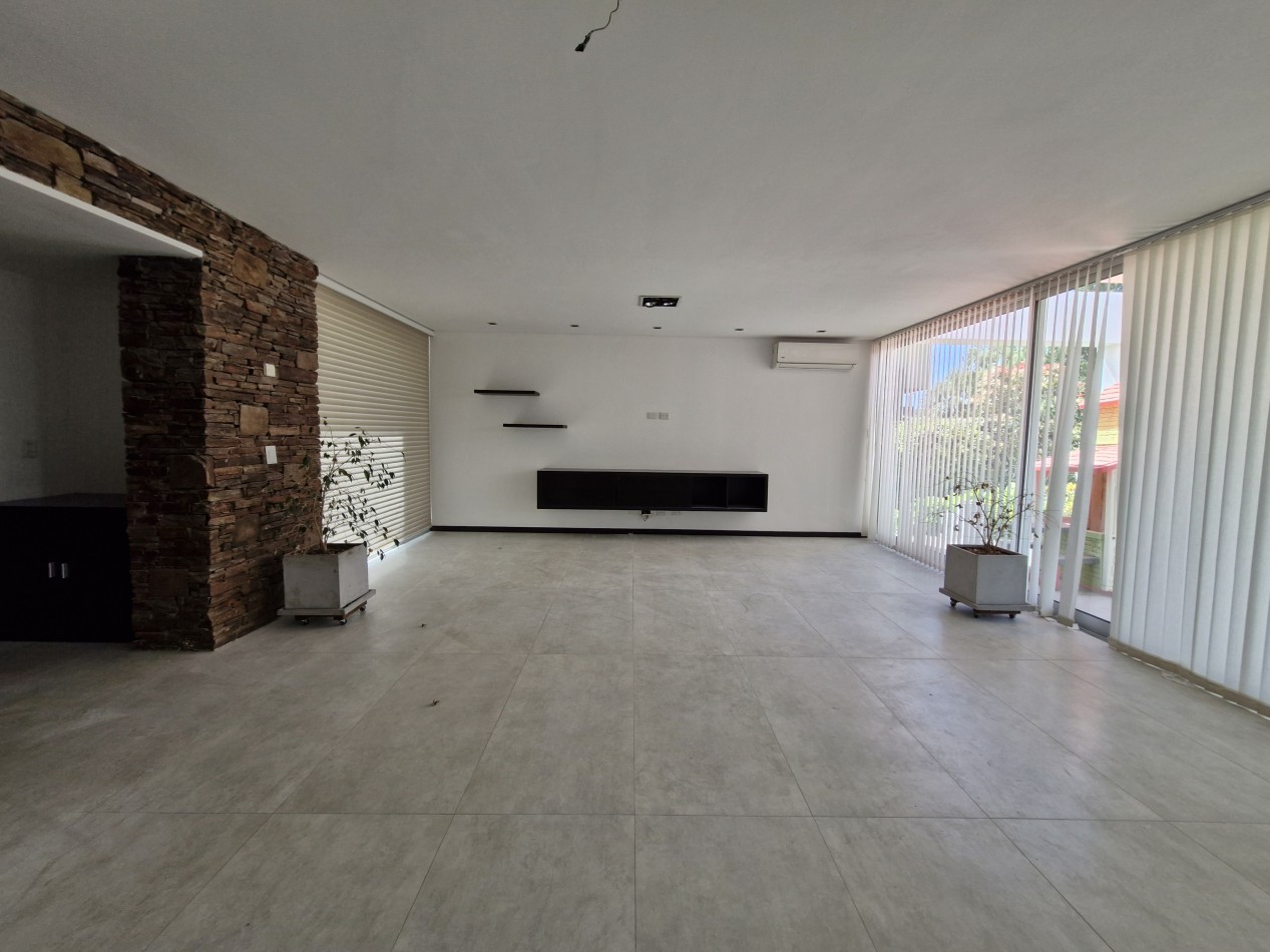 VENTA | CASA 3 HAB EN B° LA ZAGALA | NEUQUEN