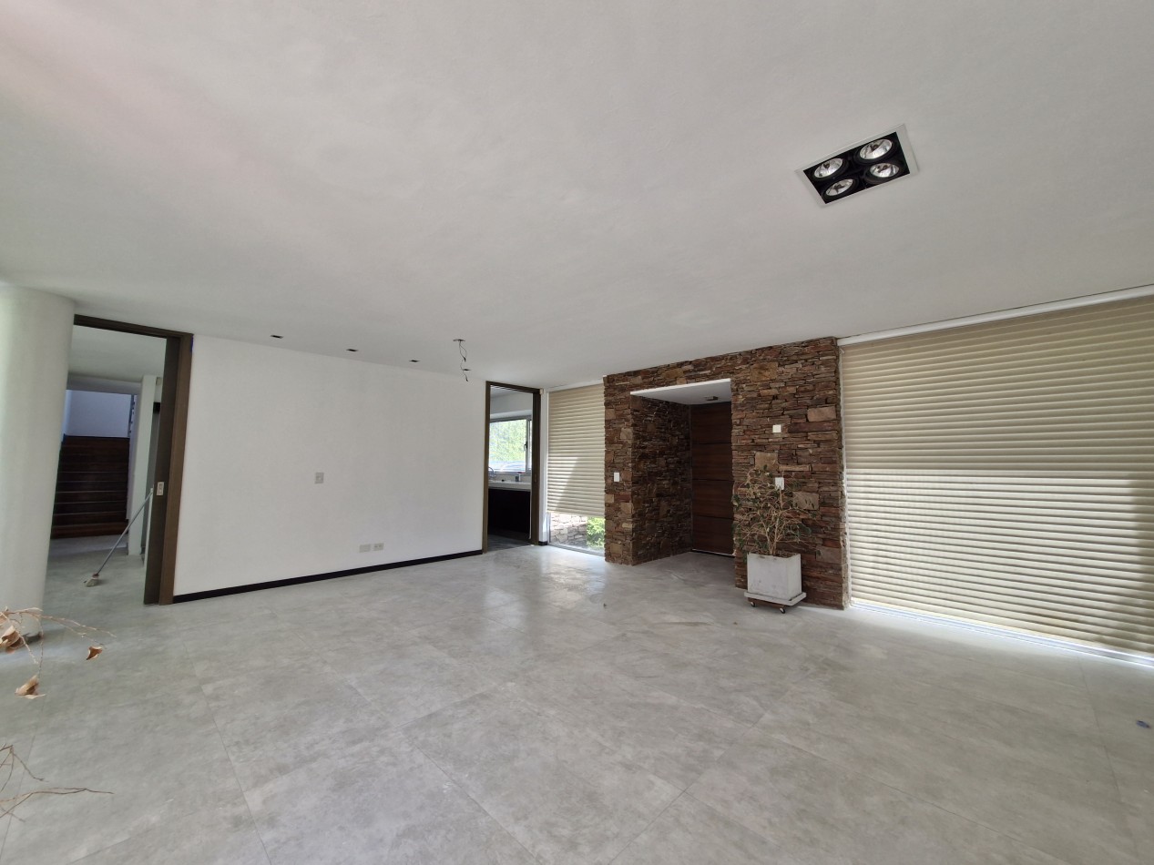 VENTA | CASA 3 HAB EN B° LA ZAGALA | NEUQUEN