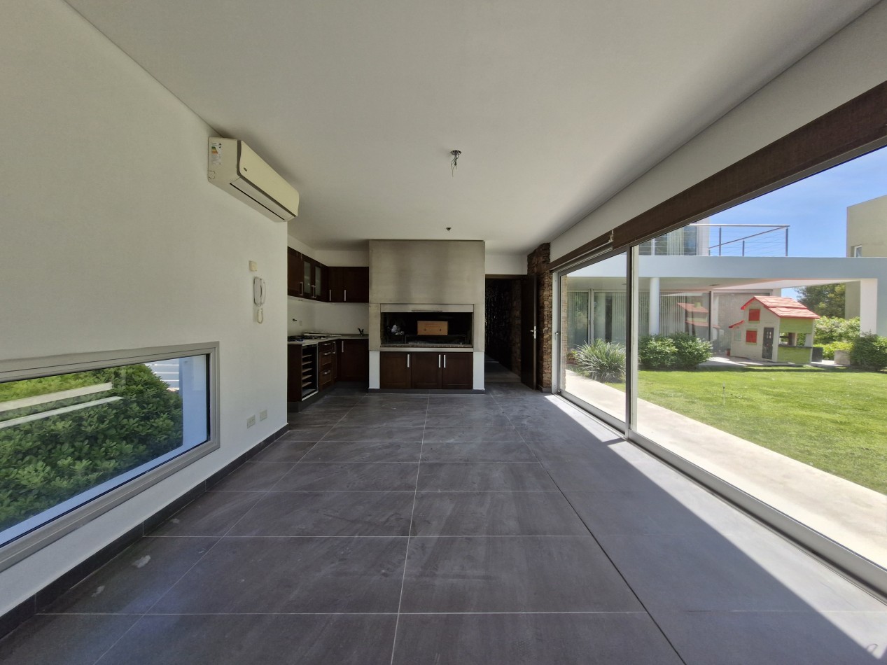 VENTA | CASA 3 HAB EN B° LA ZAGALA | NEUQUEN