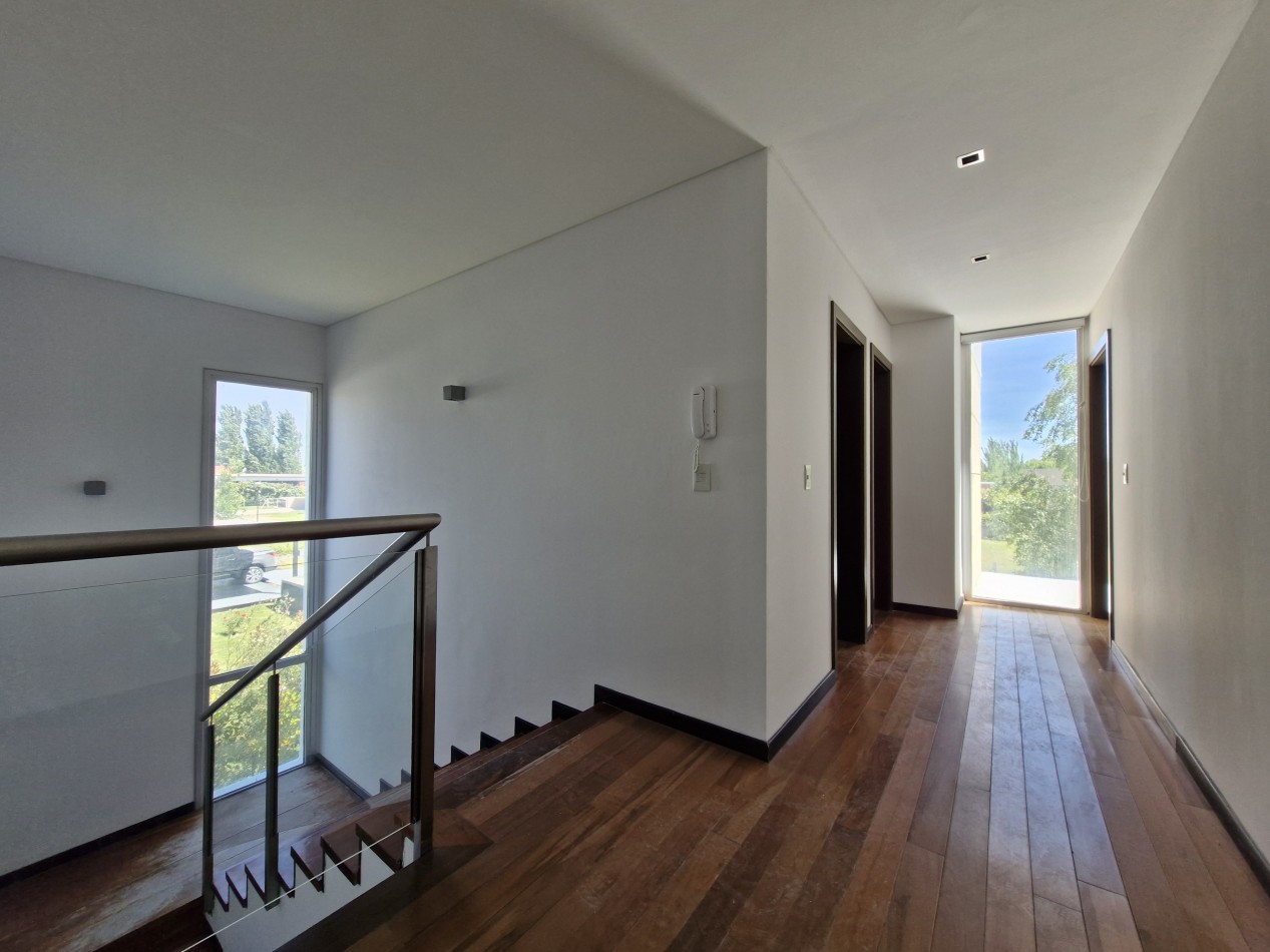 VENTA | CASA 3 HAB EN B° LA ZAGALA | NEUQUEN