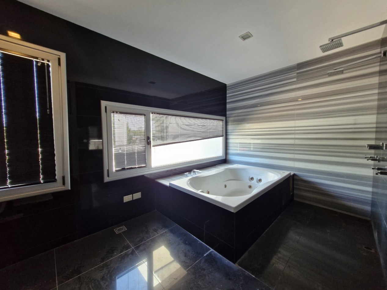 VENTA | CASA 3 HAB EN B° LA ZAGALA | NEUQUEN