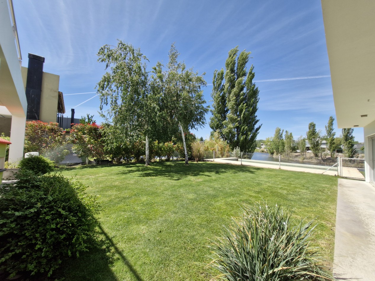 VENTA | CASA 3 HAB EN B° LA ZAGALA | NEUQUEN