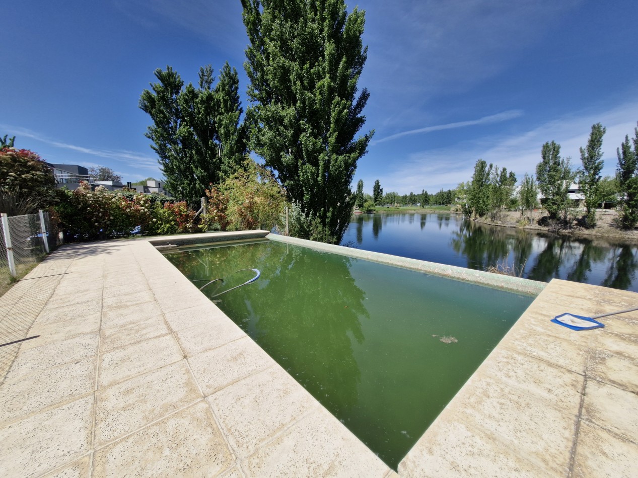 VENTA | CASA 3 HAB EN B° LA ZAGALA | NEUQUEN