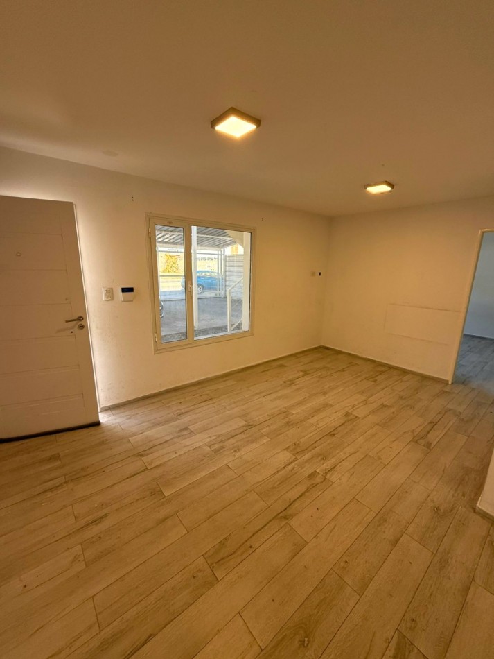 VENTA | DPTO 2 HAB C/COCHERA EN B° CINCO SOLES | PLOTTIER