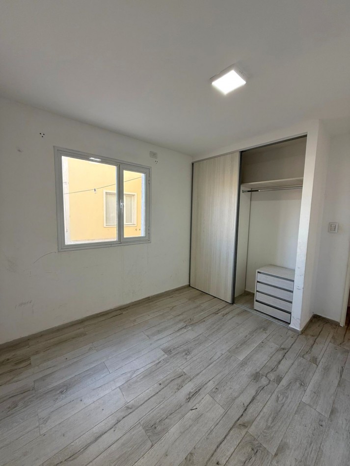 VENTA | DPTO 2 HAB C/COCHERA EN B° CINCO SOLES | PLOTTIER