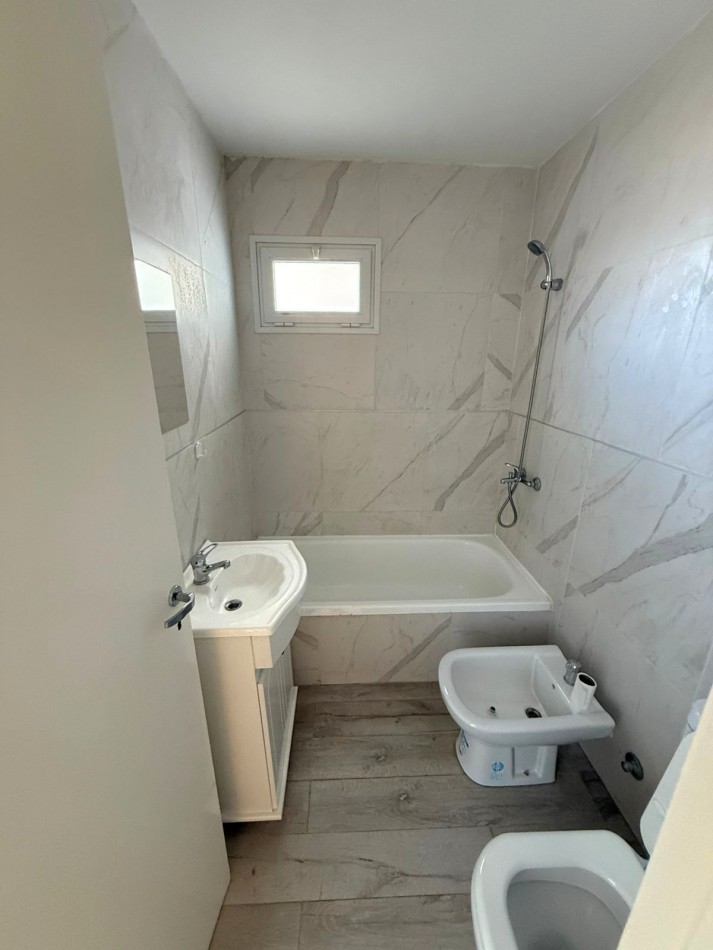 VENTA | DPTO 2 HAB C/COCHERA EN B° CINCO SOLES | PLOTTIER