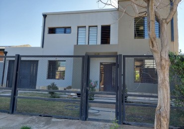 VENTA | CASA 3 DORM - BARRIO TAGLIAFERRI PLOTTIER